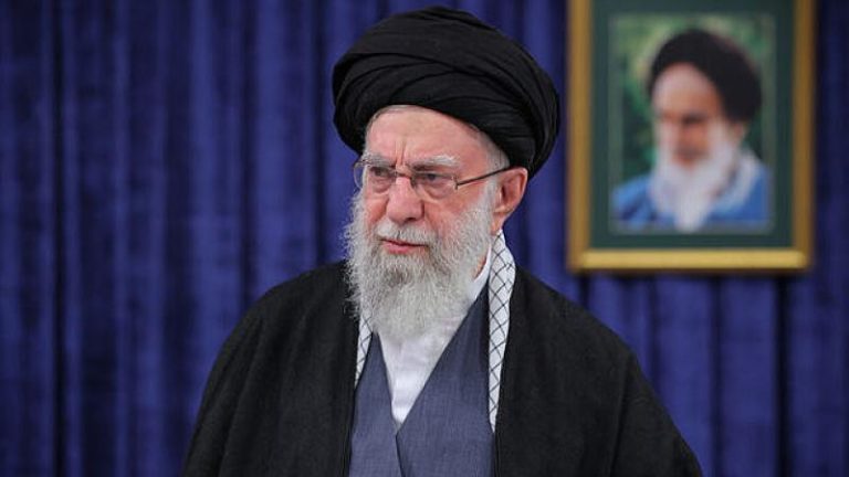 イランの長期指導者とその未来